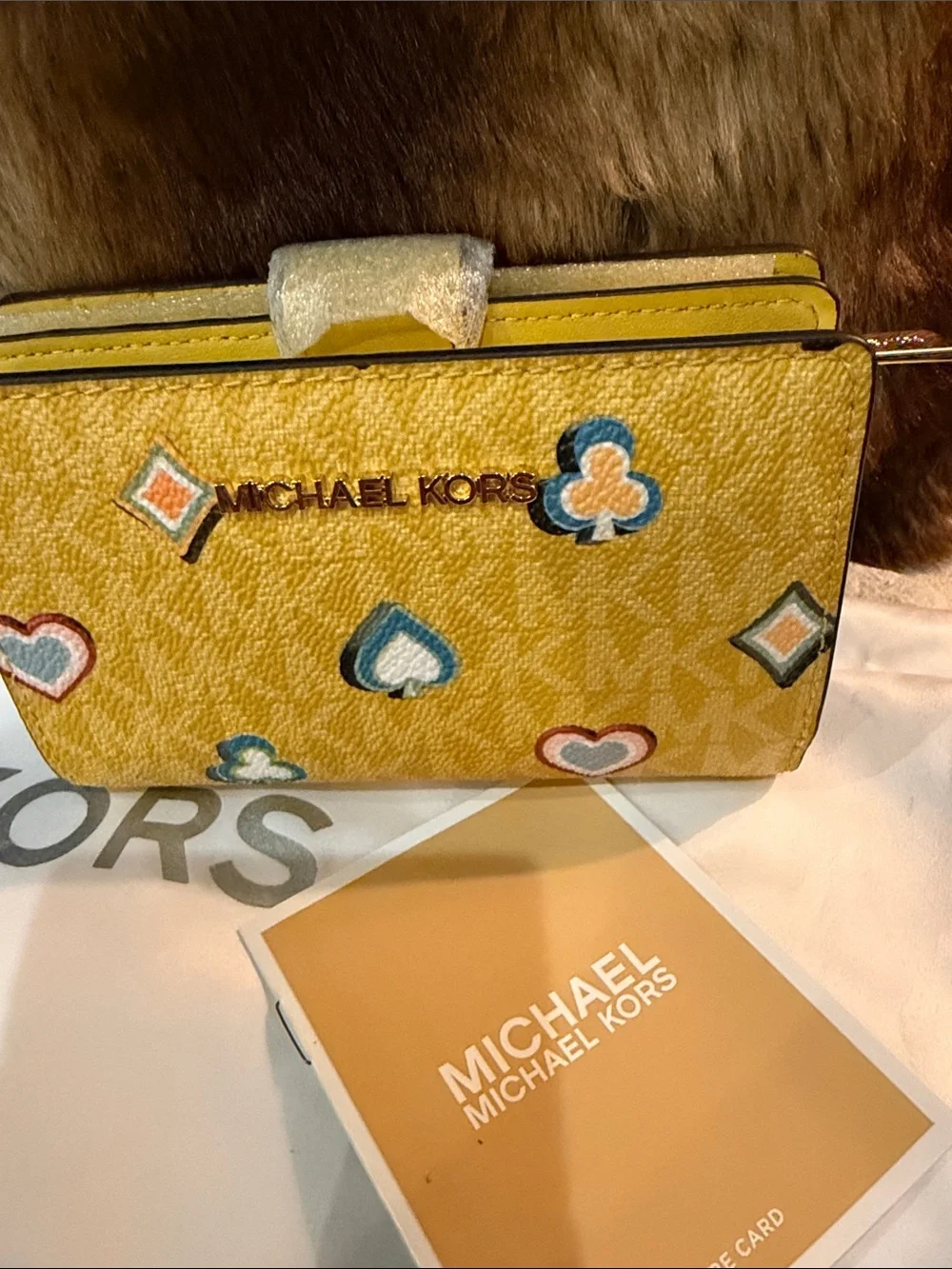 Michael Kors compact michael